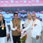 विधानसभा अध्यक्ष की अध्यक्षता में छत्तीसगढ़ चेम्बर ऑफ कॉमर्स एण्ड इंडस्ट्रीज राजनांदगांव के जिला स्तरीय व्यापारी महाअधिवेशन का शुभारंभ *