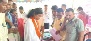 400 ग्रामीणों को मिला वनाधिकार पत्र चेहरे पर दिखी खुशियों की चमकधर्माराम के सुशासन शिविर में शासन की योजनाओं से लाभान्वित हुए सैकड़ों हितग्राही