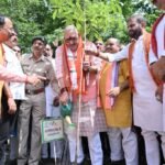 एक पेड़ माँ के नाम अभियान में विधायक पुरन्दर मिश्रा ने किया पौधारोपण