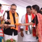 कृषि की नवीनतम एवं आधुनिक तकनीक को अपनाएं कृषक : विधानसभा अध्यक्ष डॉ. रमन सिंह.
