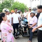 स्कूटी से शहर का निरीक्षण करने निकले उप मुख्यमंत्री श्री अरुण सावअरपा नदी के पुनरुद्धार के लिए 251 करोड़ के प्रोजेक्ट को दी सैद्धांतिक सहमति