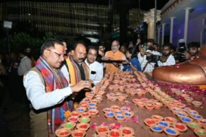 प्रधानमंत्री श्री मोदी का राष्ट्र के प्रति समर्पण और राष्ट्र निर्माण का संकल्प हम सभी के लिए प्रेरणास्रोत : मुख्यमंत्री श्री विष्णु देव साय