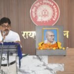 स्वच्छ भारत दिवस पर रायपुर रेल मंडल में स्वच्छता शपथ एवं “एक पेड़ मां के नाम” पौधरोपण